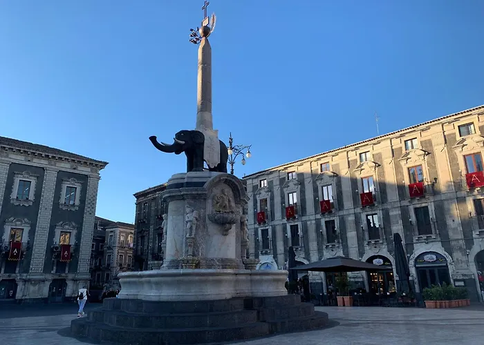 Donna Luisa-Catania Charming