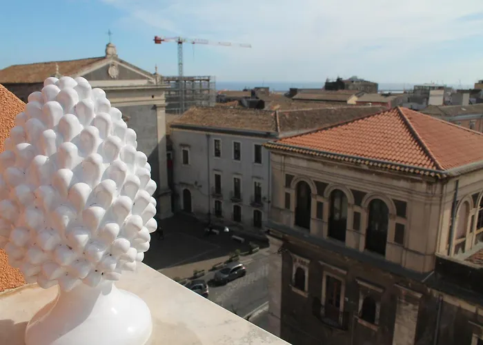 Donna Luisa-Catania Charming